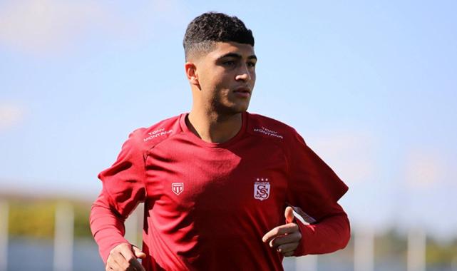 Mecnun Otyakmaz: Yunus Emre için Brentford'la anlaşmaya vardık