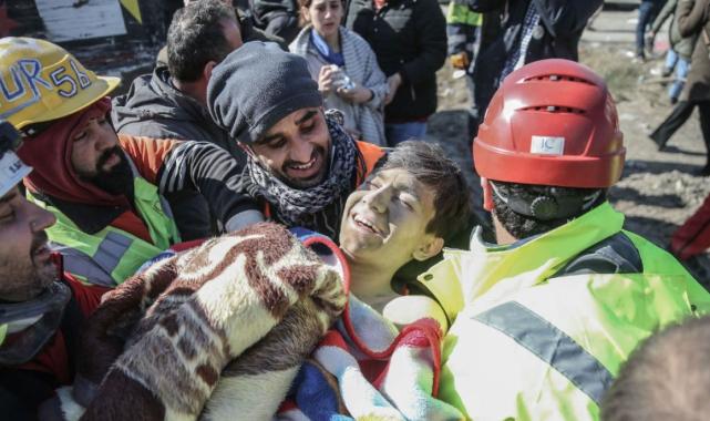 MİT Başkanı İbrahim Kalın, 'nın 'Yılın Kareleri' oylamasında tercihlerini yaptı