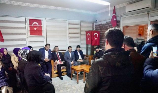 Murat Kurum'dan şehit ailesine taziye ziyareti