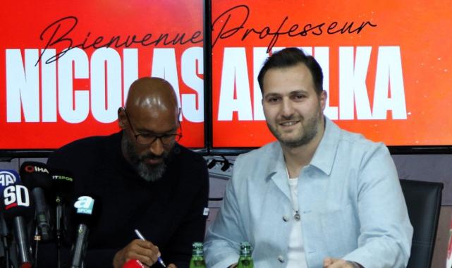 Nicolas Anelka: Ümraniyespor CEO’su olmak büyük bir hedefti