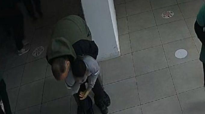 Ordu&#039;da öğrencisinin hayatını &quot;Heimlich manevrası&quot; ile kurtardı