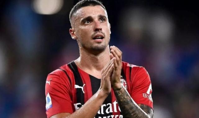 Rade Krunic, Fenerbahçe için gemileri yaktı