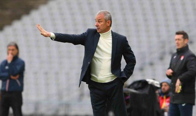 Rekorların adamı İsmail Kartal! Taraftarın gönlünde taht kurdu