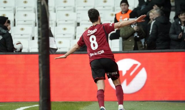 Salih Uçan, Beşiktaş'la yeni sözleşme için görüşüyor