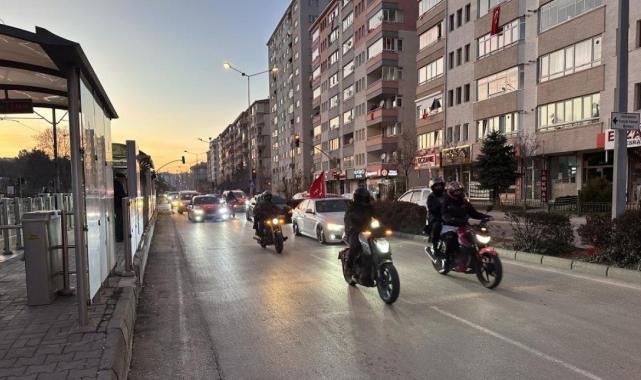 Şehit babası Evcin duygulandırdı: Kandil günü 9 şehitle konuştum