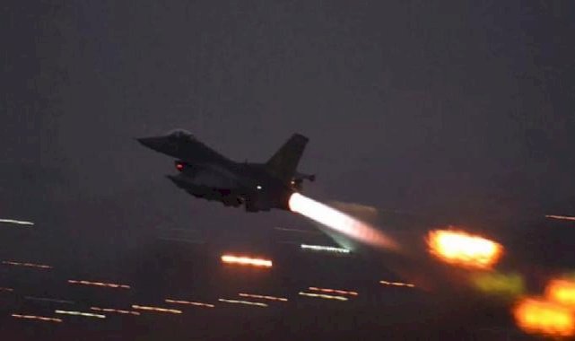 ABD ve İngiltere Yemen'e harekat başlattı