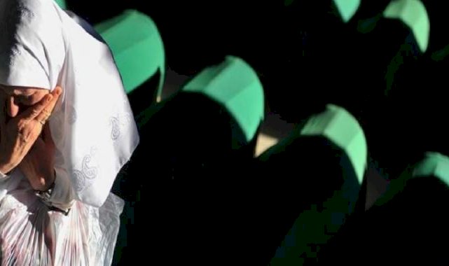 Bosna Hersek'te bir evin bahçesinde bulunan kemikler soykırım kurbanlarına ait çıktı