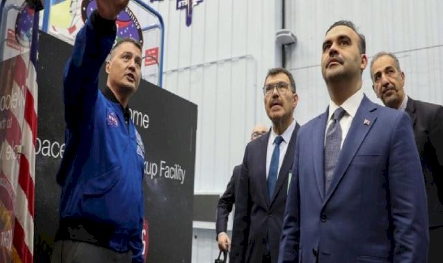 Sanayi ve Teknoloji Bakanı Kacır, NASA'nın Johnson Uzay Merkezi'ni inceledi