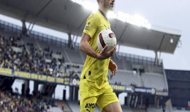 Sırp basınının iddiası: Hakim Ziyech'in Fenerbahçe'ye transferini Dusan Tadic engelledi