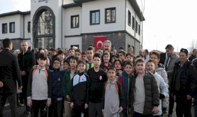 Türkan Yücesan Akıl Küpü Kütüphanesi açıldı