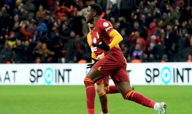 Wilfried Zaha: Taraftarımızın sevgisi beni çok mutlu ediyor