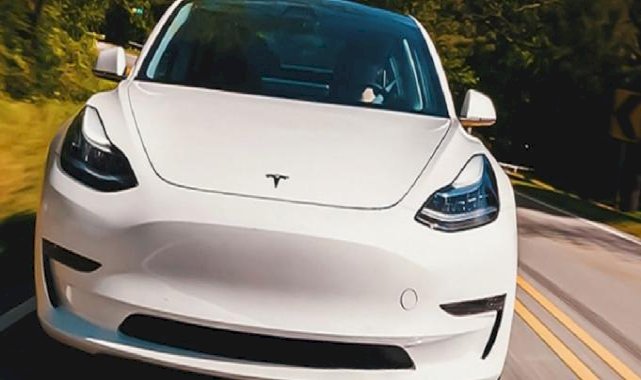 Yeni Tesla  modelleri Norveç'te yasaklanmaya başladı: İşte nedeni