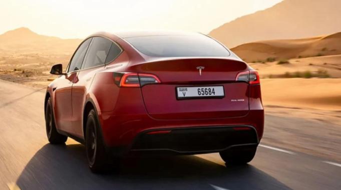 Tesla&#039;dan rekor: 2023&#039;te satılan araç sayısı belli oldu