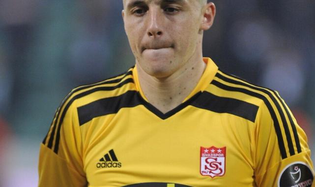 tif Chahechouhe'dan olay sözler: Türkiye'de oruç tutarken tehdit edildim