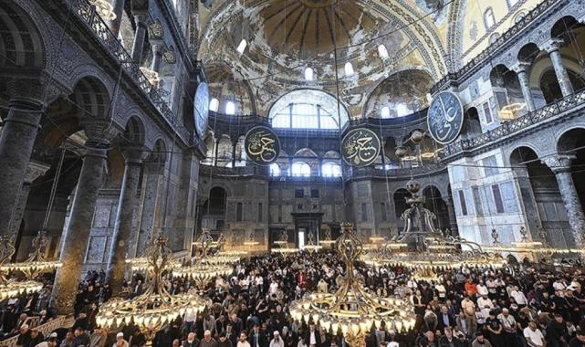 Türkiye genelinde şehitler için yarın sabah namazında buluşulacak