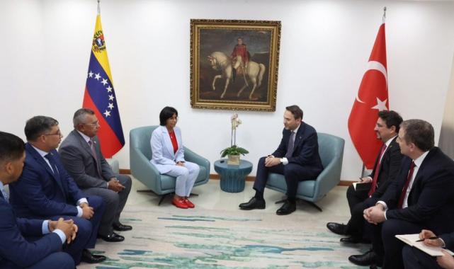 Türkiye ile Venezuela'dan, petrol ve doğalgaz alanlarında iş birliği mutabakat zaptı