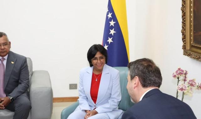 Türkiye ile Venezuela'dan, petrol ve doğalgaz alanlarında iş birliği mutabakat zaptı