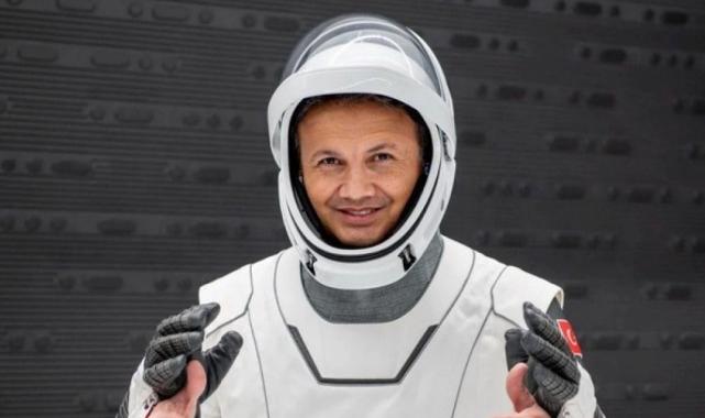 Uzay yolculuğu yarına ertelendi