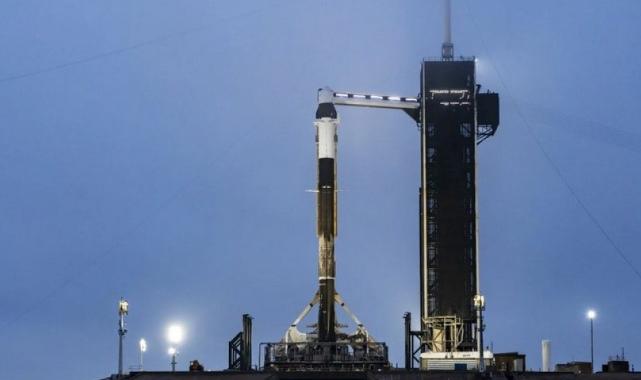 Uzay yolculuğu yarına ertelendi