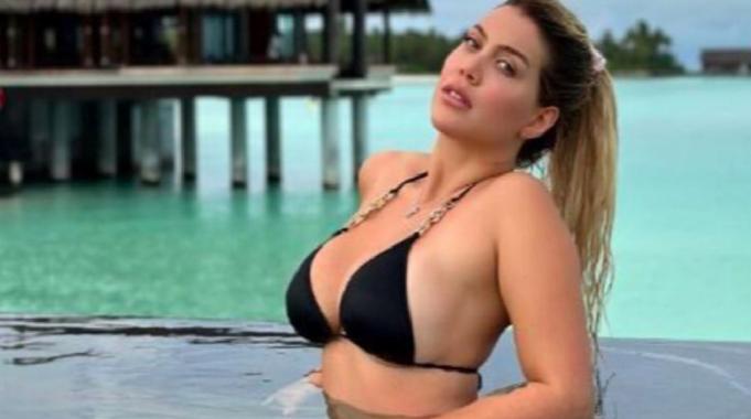 Wanda Nara&#039;nın Icardi formalı cesur pozları olay yarattı! &quot;Yenge çok abarttın&quot;