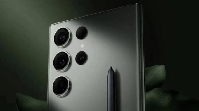 Yapay zeka çağı başlıyor: Samsung, Galaxy S24 modellerini tanıttı