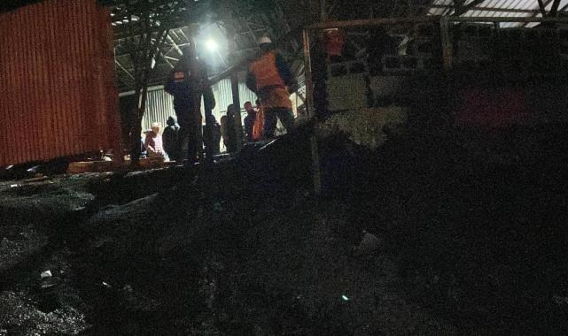 Zonguldak'ta maden ocağı çöktü! İşçiler 11 saat sonra kurtarıldı...