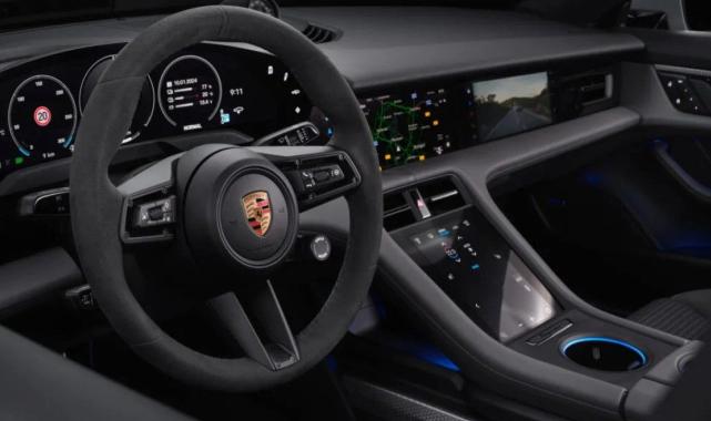 2025 model Porsche Taycan tanıtıldı: İşte fiyatı ve özellikleri