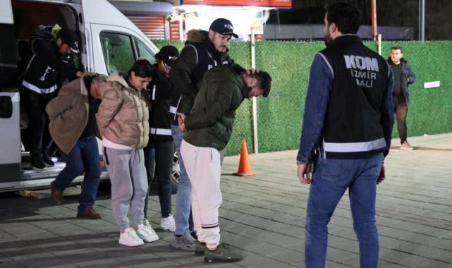2,5 milyarlık vurgunda yakalanan Sedat Ocakçı ve eşi İzmir’de
