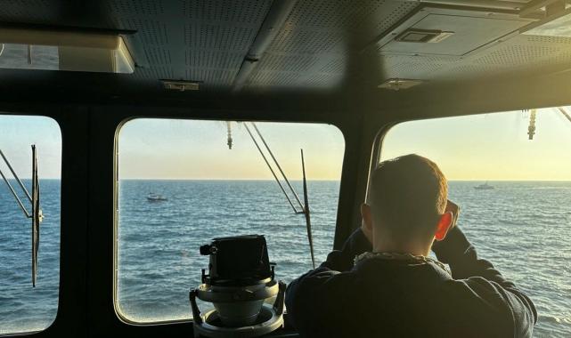 6 gün önce batan geminin mürettebatını arama çalışmaları sürüyor