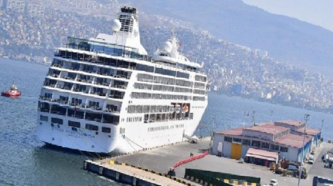 70 kruvaziyer İzmir&#039;e 100 bin turist getirecek
