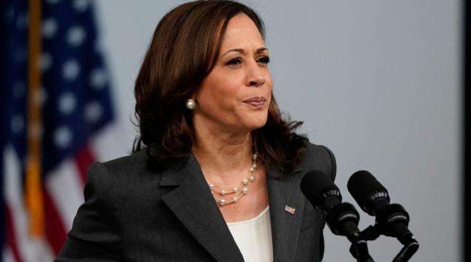 ABD Başkan Yardımcısı Harris&#039;ten adaylık sinyali: Hizmet etmeye hazırım