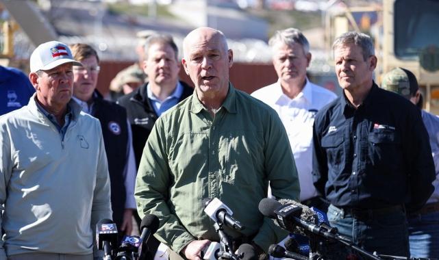 ABD'de sınır kriz büyüyor: 14 eyalet valisi Biden'a karşı gövde gösterisi yaptı