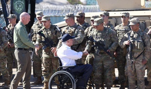 ABD'de sınır kriz büyüyor: 14 eyalet valisi Biden'a karşı gövde gösterisi yaptı