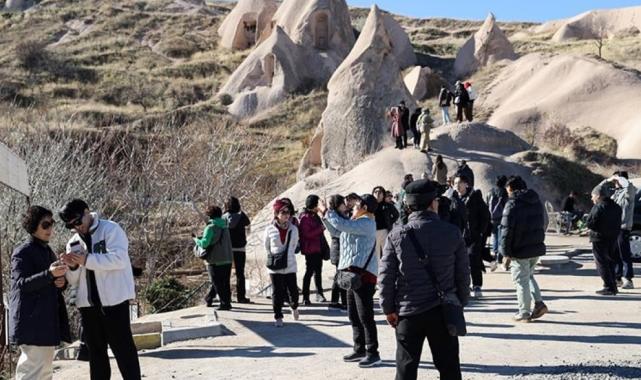 AK Parti'den turist rehberleri ve seyahat acentelerine ilişkin kanun teklifi