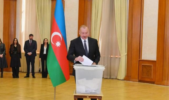 Azerbaycan'da ilk seçim sonuçları! İlham Aliyev rakiplerine fark attı