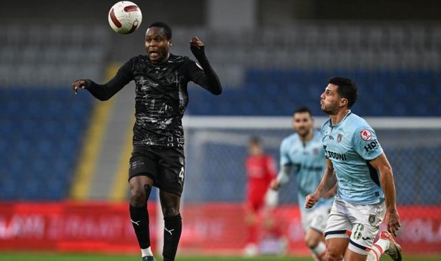 Başakşehir, Hatayspor'u penaltılarla saf dışı bıraktı