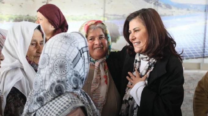 Başkan Çerçioğlu'na Kuyucak'ta sevgi seli