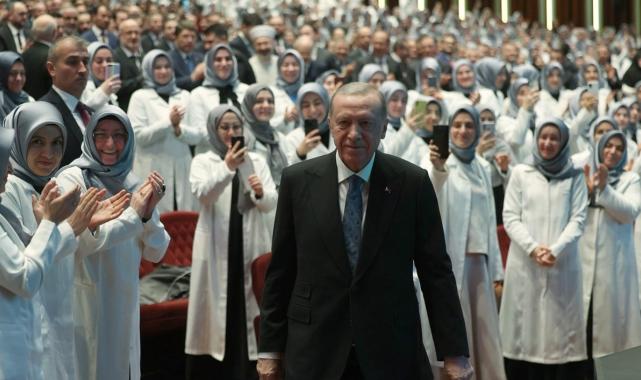 Cumhurbaşkanı Erdoğan'ın şeriatla ilgili sözleri laiklerin gündeminde