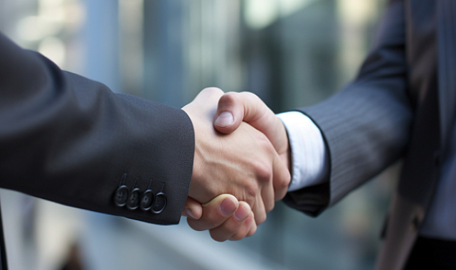 Cumhurbaşkanı Yardımcısı Yılmaz,  İngiltere Başbakan Yardımcısı Dowden ile bir araya geldi