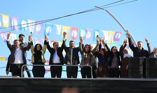 DEM Partililer yine Öcalan'a özgürlük istedi