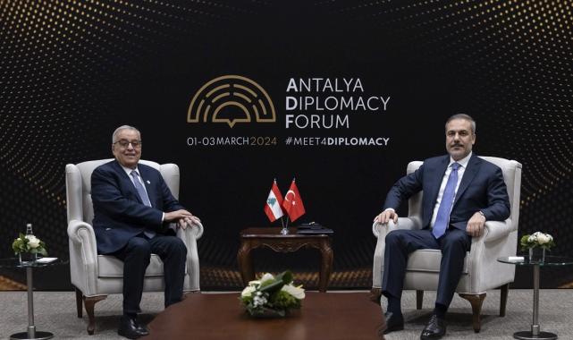 Dışişleri Bakanı Fidan, Antalya Diplomasi Forumu'nda görüşmeler yaptı