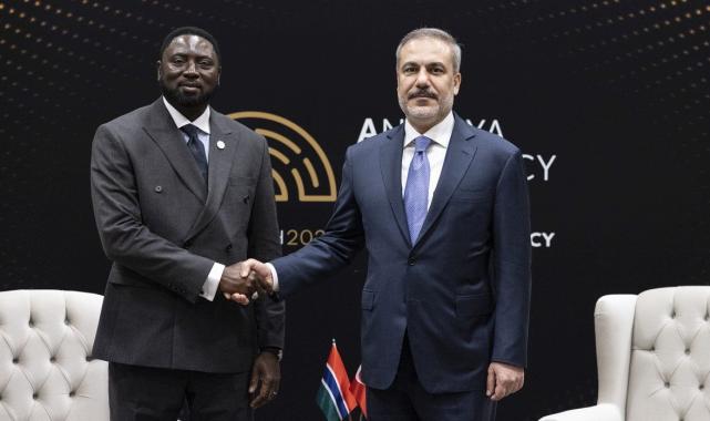 Dışişleri Bakanı Fidan, Antalya Diplomasi Forumu'nda görüşmeler yaptı