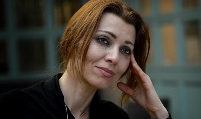 Elif Şafak ile Mine Kırıkkanat arasında intihal tartışması