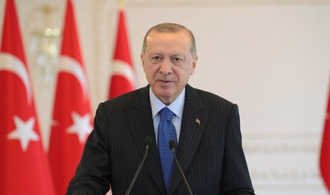 Erdoğan: "Vatandaşımızın tamamına anahtarlarını teslim edene kadar durmayacağız"