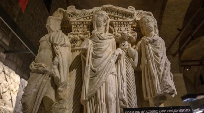 Gümrüklerde 1 milyon 347 bin lira değerinde kültür varlığı ele geçirildi