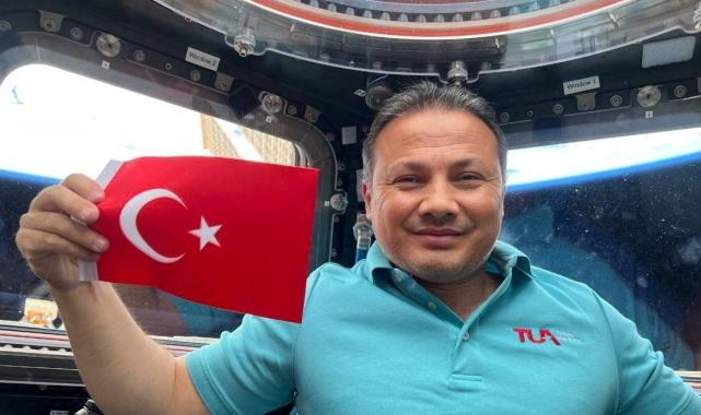 Heyecanlı bekleyiş başladı: İlk Türk astronot Alper Gezeravcı bugün dünyaya dönecek