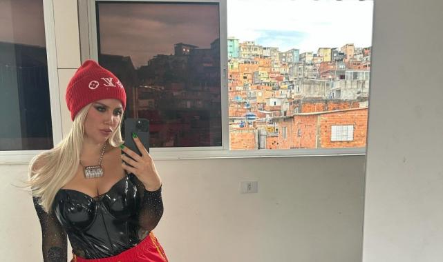 Icardi, eşi Wanda Nara'ya dans dersi verdi! Ünlü çiftin videosu sosyal medyada gündem oldu