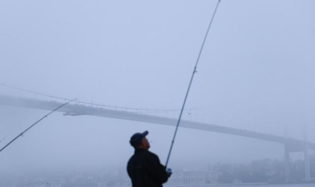 İstanbul 2 gündür sis altında! Trafik yoğunlaştı