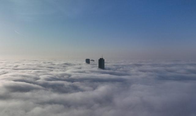 İstanbul 2 gündür sis altında! Trafik yoğunlaştı