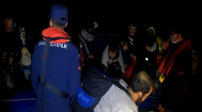 İzmir'de göçmen operasyonu! 92 düzensiz göçmen yakalandı